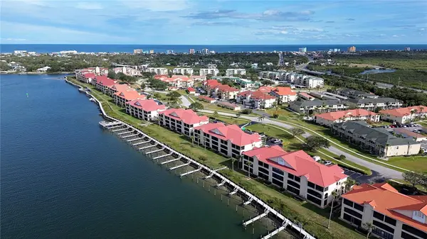 441 BOUCHELLE DR #202, New Smyrna Beach, FL 32169
