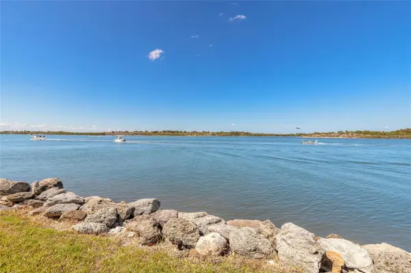2100 N PENINSULA AVE #1050, New Smyrna Beach, FL 32169