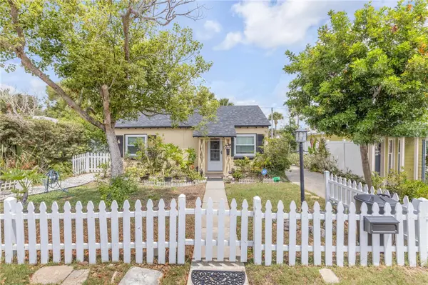 204 CONDICT DR, New Smyrna Beach, FL 32169