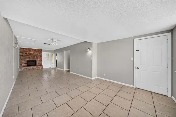 708 N SAINT CLAIR ABRAMS AVE, Tavares, FL 32778