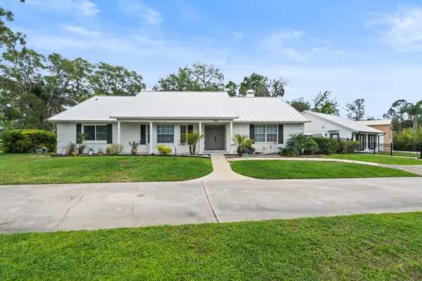 335 DEBARY AVE, Debary, FL 32713