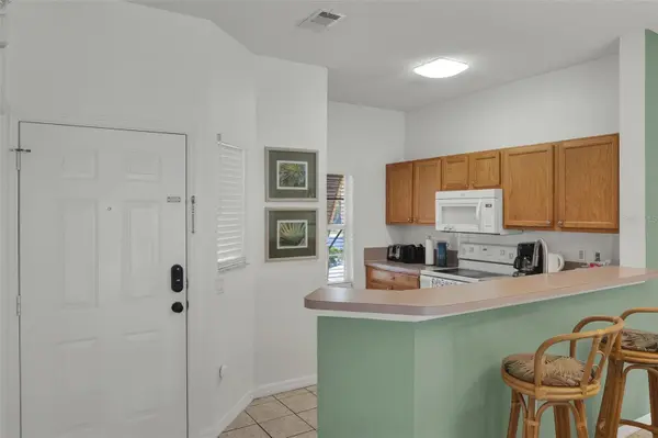 1086 PARK RIDGE CIR, Kissimmee, FL 34746