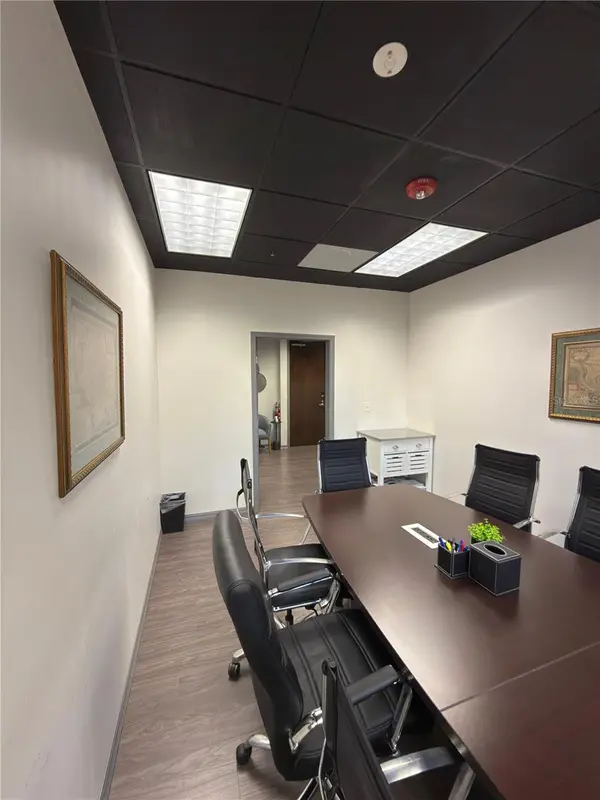 6735 CONROY RD #201, 203, Orlando, FL 32835