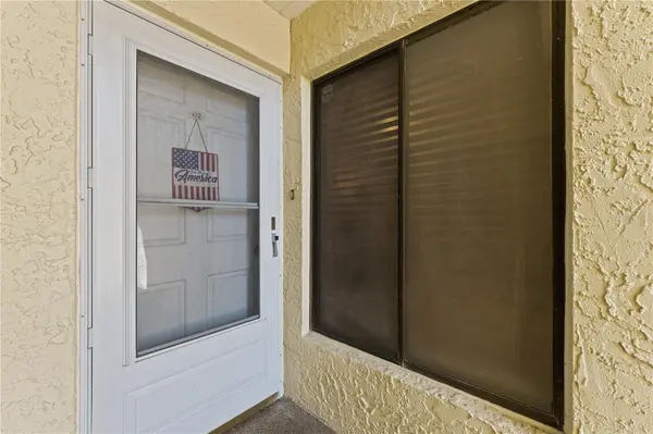 7310 SUNSHINE SKYWAY LN S #112, St Petersburg, FL 33711