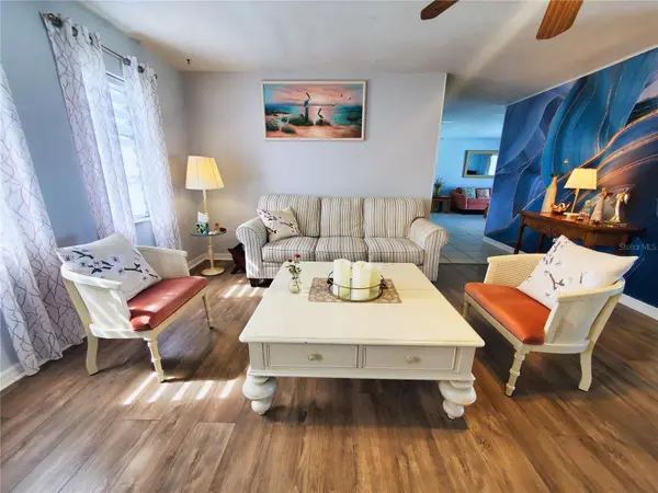 4 GOLFVIEW RD, Rotonda West, FL 33947