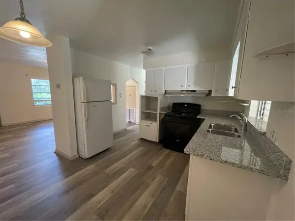 143 E SOUTH ST, Deland, FL 32724