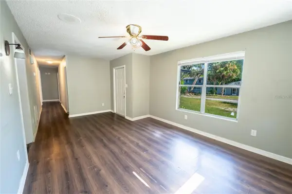 535 W DIVISION ST, Deland, FL 32720