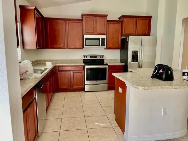 3856 GULF SHORE CIR, Kissimmee, FL 34746