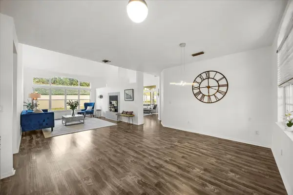 220 WIMBLEDON CIR, Lake Mary, FL 32746