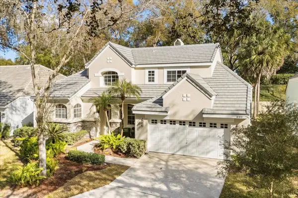 220 WIMBLEDON CIR, Lake Mary, FL 32746