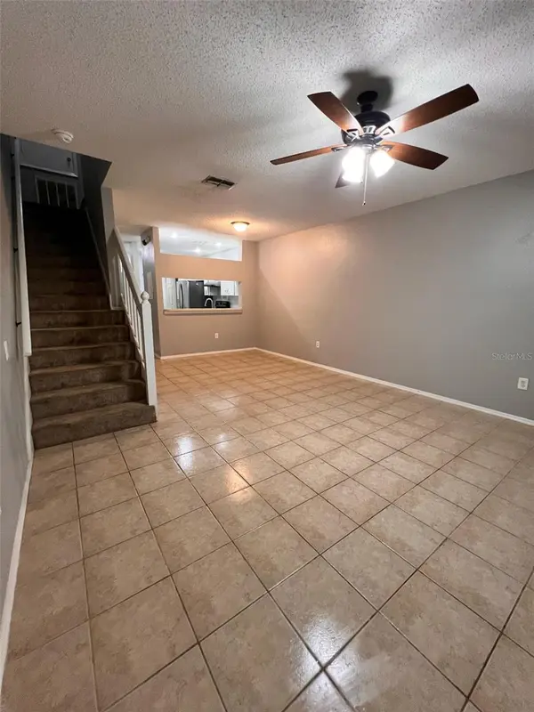 8674 HUNTERS KEY CIR, Tampa, FL 33647