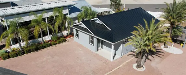 2253 ST GEORGE DR, Davenport, FL 33837
