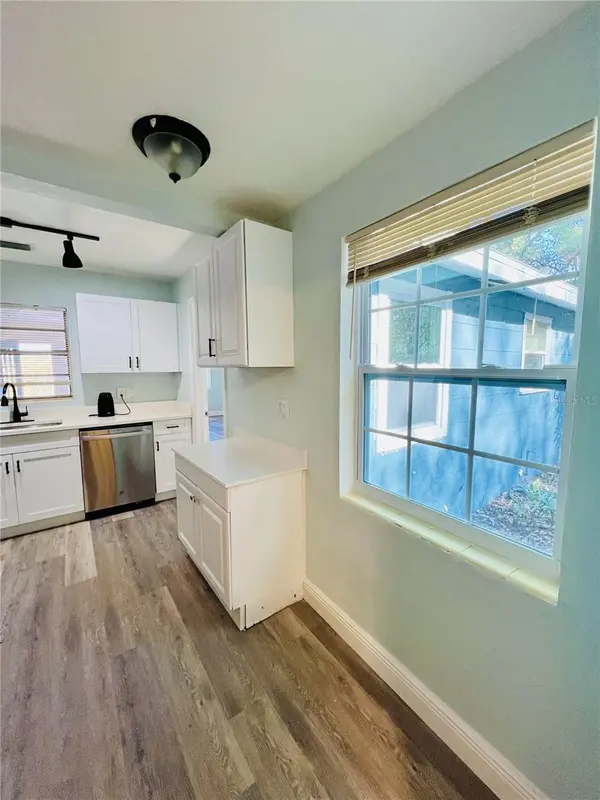 1630 HARBOR DR, Clearwater, FL 33755