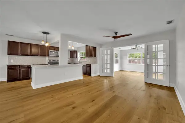 4234 KENDRICK RD, Orlando, FL 32804