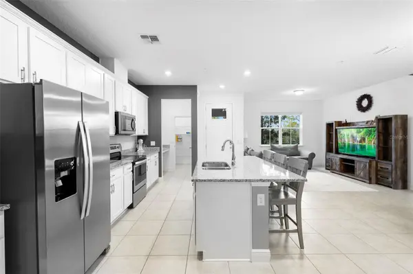 14989 APOLLO BOND DR, Winter Garden, FL 34787