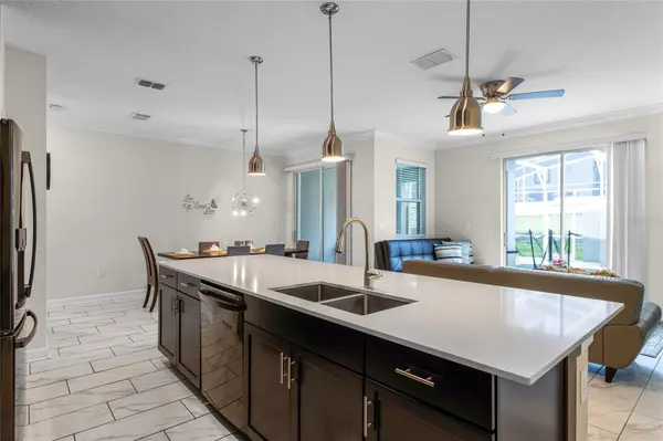 1224 CHALLENGE DR, Davenport, FL 33896