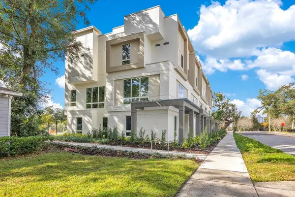 1010 E ROBINSON ST, Orlando, FL 32801