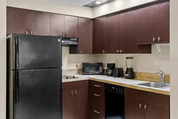 7601 CANADA AVE #221, Orlando, FL 32819