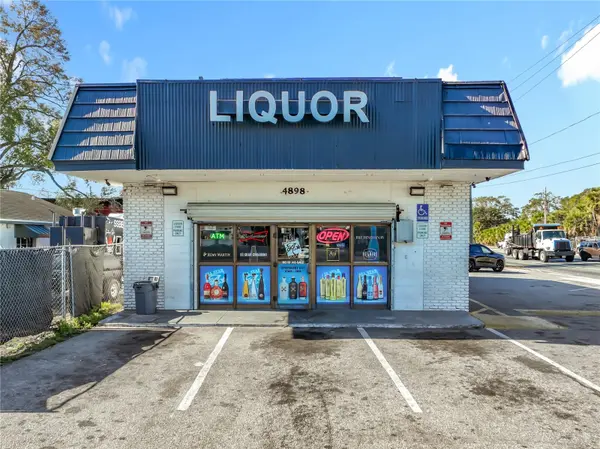 4898 EDGEWATER DR, Orlando, FL 32804