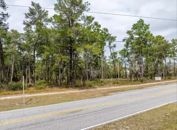 1370 COURTLAND BLVD, Deltona, FL 32738