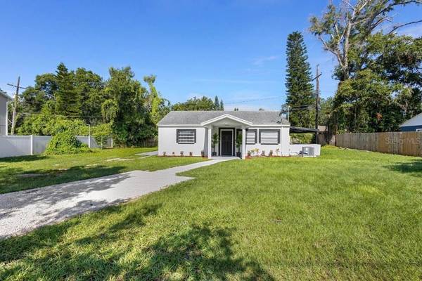 2600 S CRYSTAL LAKE DR, Orlando, FL 32806