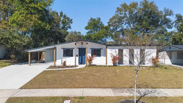 3321 MAHALIA PL, Orlando, FL 32805