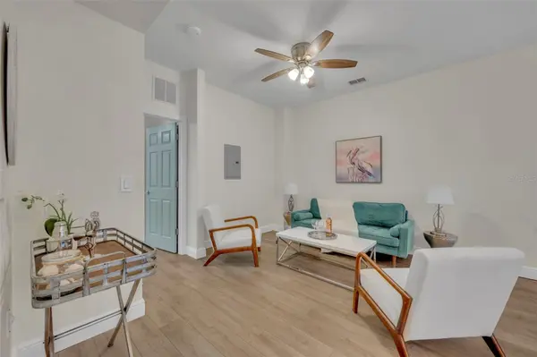 1172 S BEACH CIR, Kissimmee, FL 34746