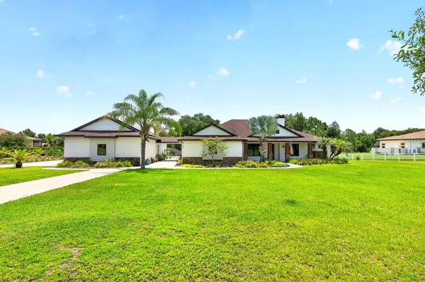 27324 GRAND OAK LN, Tavares, FL 32778