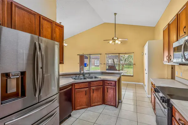 1000 ROYAL MARQUIS CIR, Ocoee, FL 34761