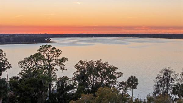 6136 DORA DR, Mount Dora, FL 32757