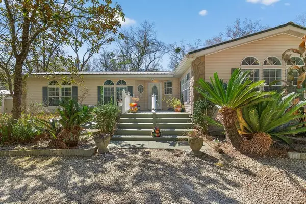 8321 HARDWOOD LANDING RD, St Augustine, FL 32092