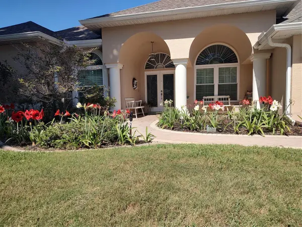 1500 EDGEWATER DR, Mount Dora, FL 32757