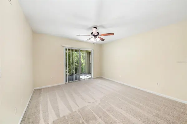 737 CREST PINES DR #634, Orlando, FL 32828