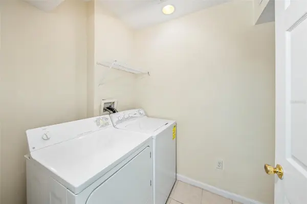 737 CREST PINES DR #634, Orlando, FL 32828