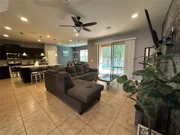 1869 NICE CT, Kissimmee, FL 34747