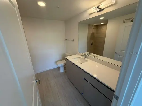 5587 MILLENIA PARK BLVD #202, Orlando, FL 32839