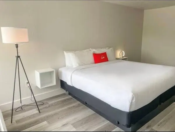 2930 POLYNESIAN ISLE BLVD #221, Kissimmee, FL 34746