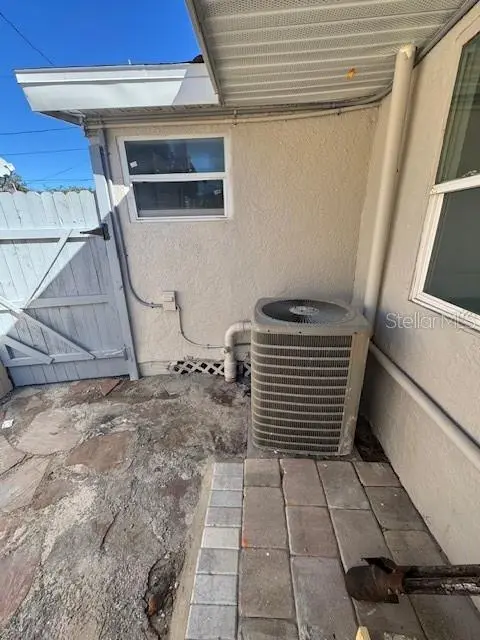 330 S. BUENA VISTA AVE, Orlando, FL 32835