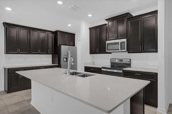 4712 MAGNETITE LOOP, Mount Dora, FL 32757