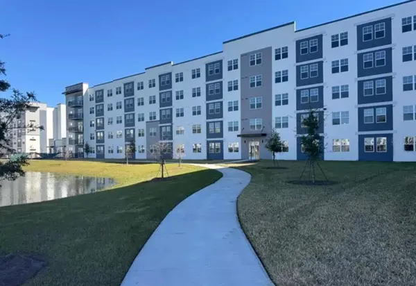 5587 MILLENIA BLVD #213, Orlando, FL 32839