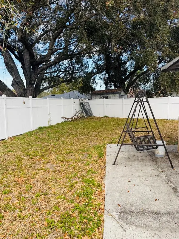 2910 VIENNA LN, Kissimmee, FL 34744