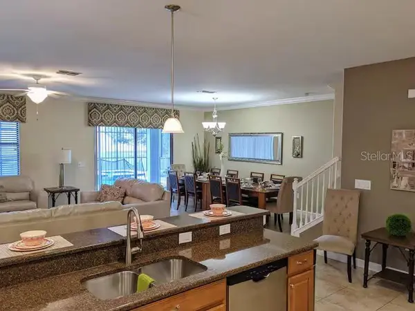 1524 MOON VALLEY DR, Davenport, FL 33896