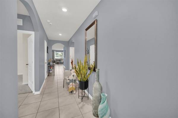 3308 COUNTRY WALK CLUB CIR, Winter Haven, FL 33881