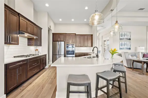 25620 GRANDVIEW POINTE, Sorrento, FL 32776