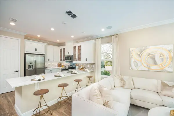 32464 SEA LOCH LOOP, Mount Dora, FL 32757