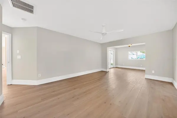 2800 CONWAY GARDENS RD, Orlando, FL 32806