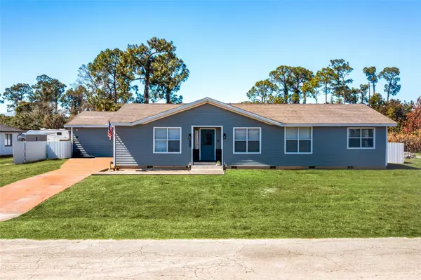 323 GREENWOOD AVE, Lehigh Acres, FL 33936