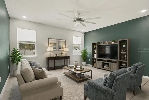 2735 ROWAN ST, Tavares, FL 32778