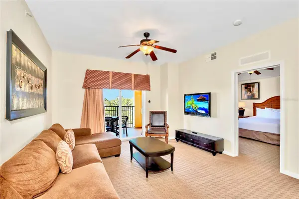 8113 RESORT VILLAGE DR #4405, Orlando, FL 32821