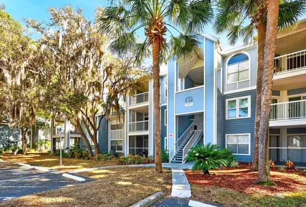 2569 GRASSY POINT DR #207, Lake Mary, FL 32746
